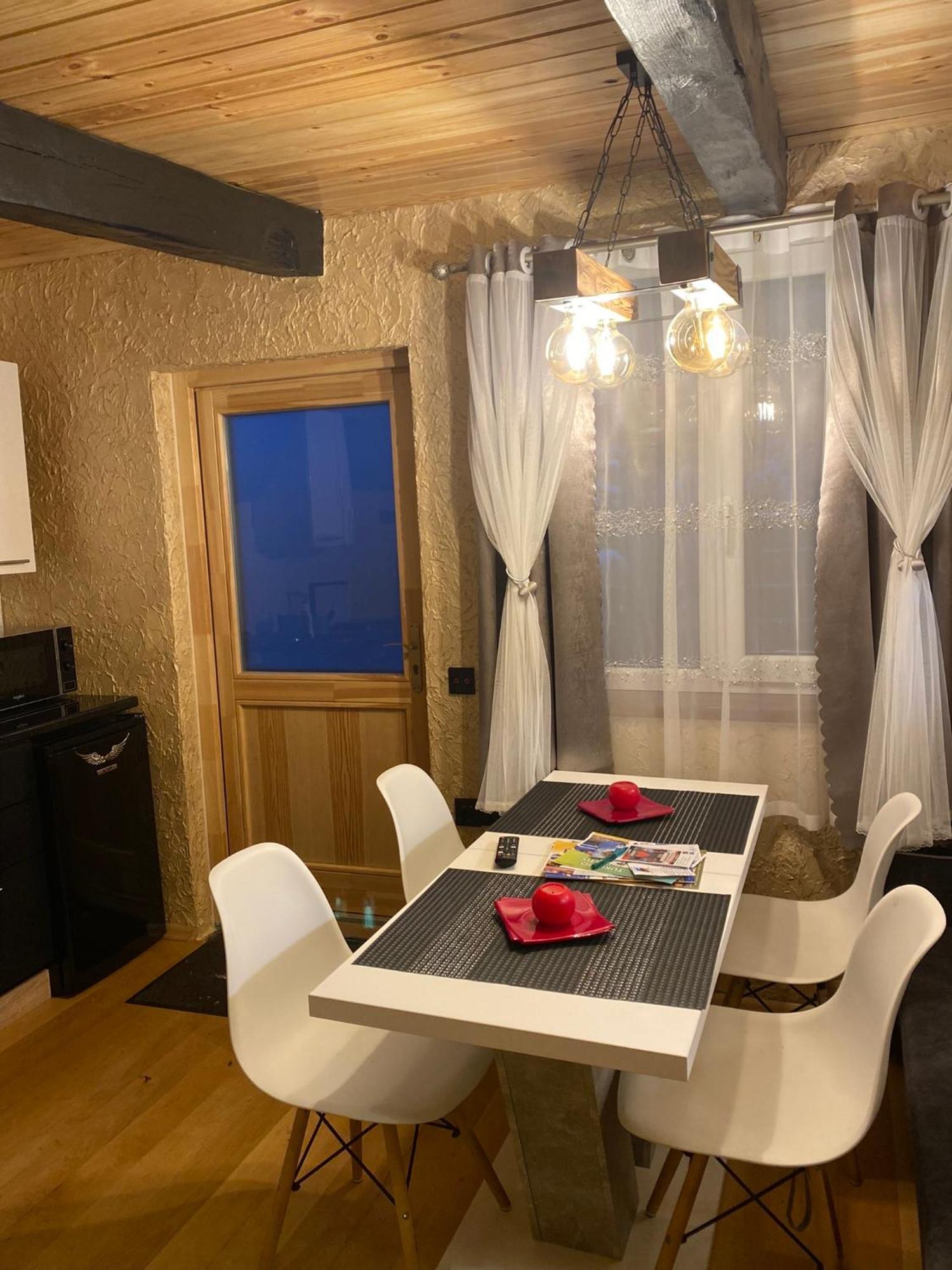 Silumetras Hotel Ventspils Bagian luar foto